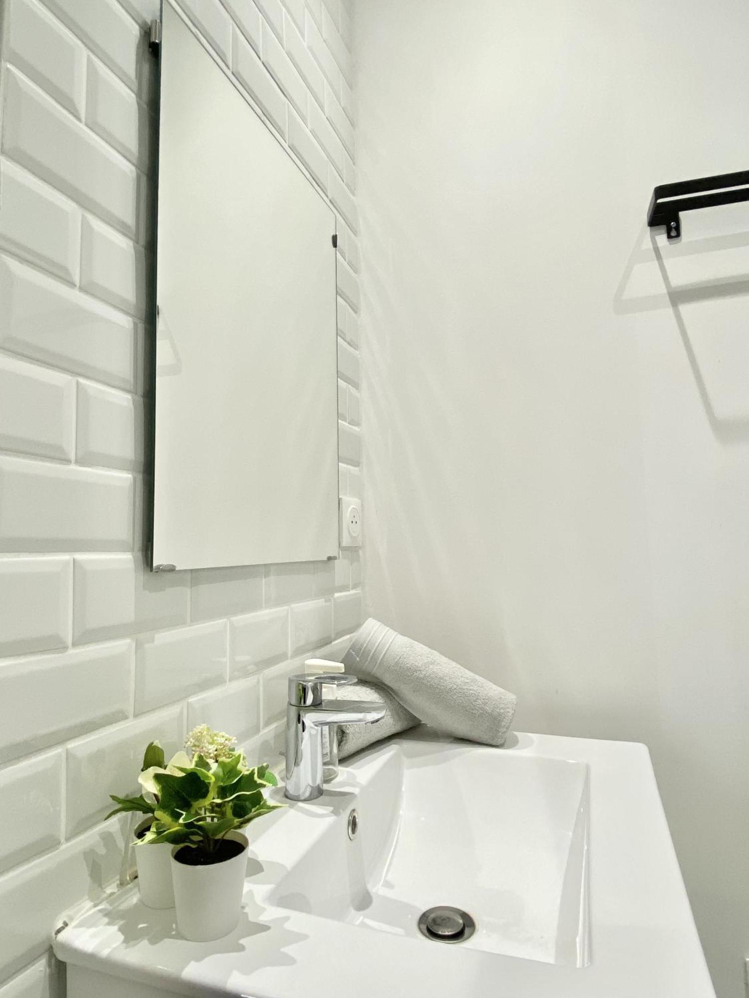 Le Convivial, Appartement Centre Ville Мюлуз Стая снимка