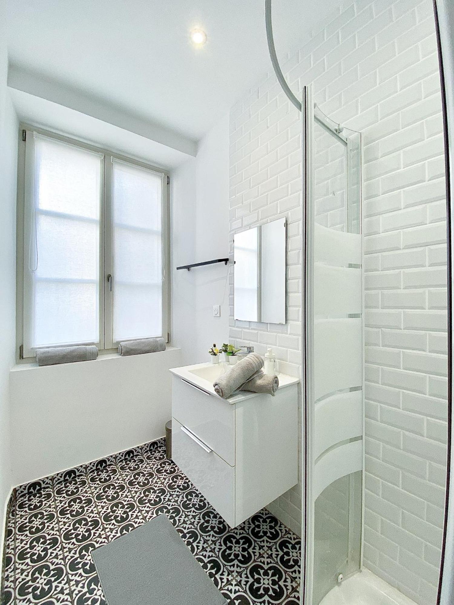 Le Convivial, Appartement Centre Ville Мюлуз Стая снимка